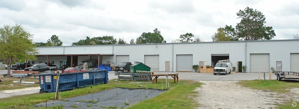 12522 Us-301, Thonotosassa, FL à louer - Photo principale – Image 1 sur 4