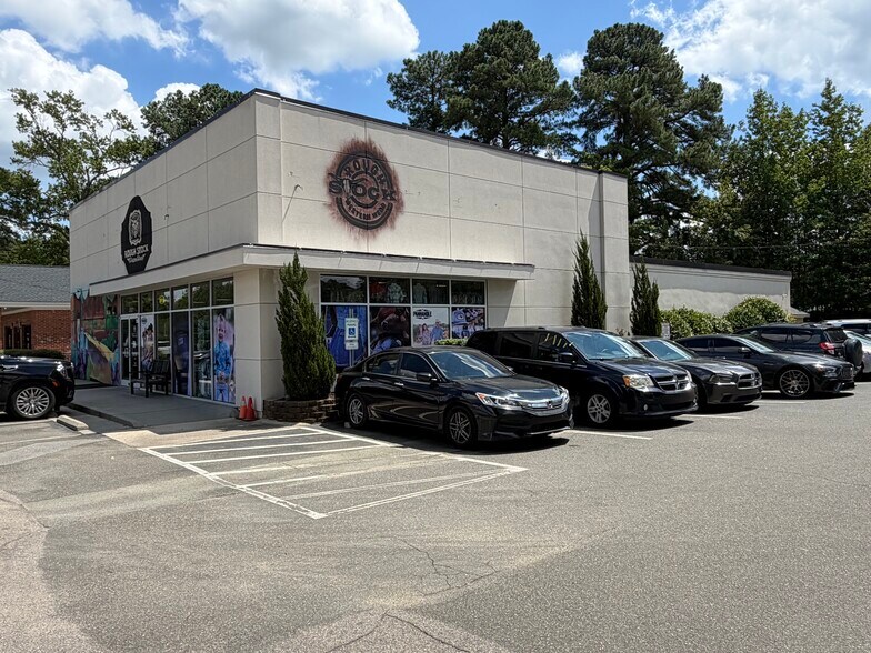 5521 Western Blvd, Raleigh, NC à louer - Photo de l’immeuble – Image 2 sur 9