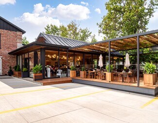 Plus de détails pour 1450 Av Victoria, Greenfield Pk, QC - Local commercial à louer