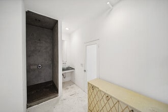 359 Broadway, New York, NY à louer Photo intérieure– Image 2 sur 16