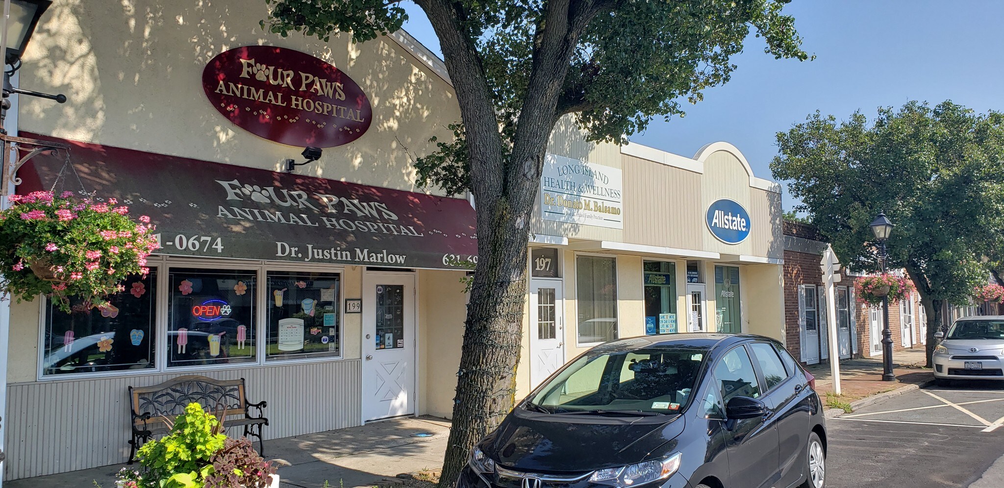 193-199 Broadway, Amityville, NY 11701, USA Broadway, Amityville, NY à louer Photo de l’immeuble– Image 1 sur 16