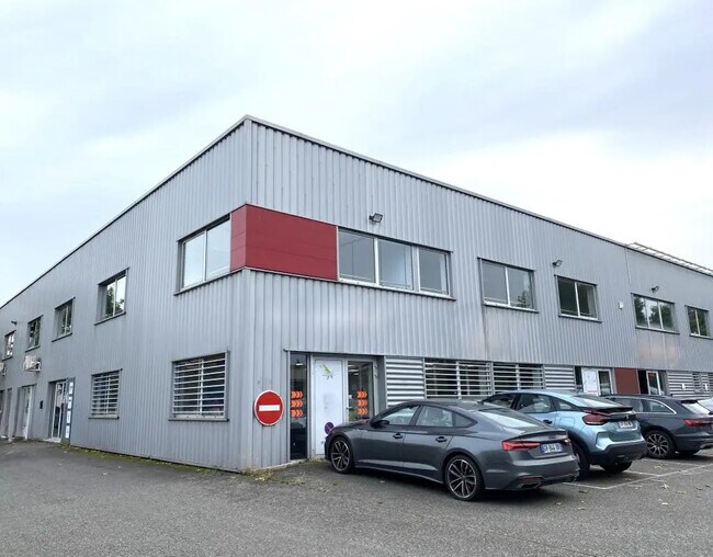 Plus de détails pour Bureau à louer