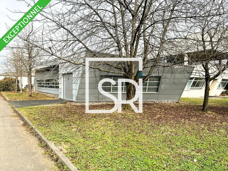 Bureau dans Issoire à vendre - Photo de l’immeuble – Image 1 sur 12