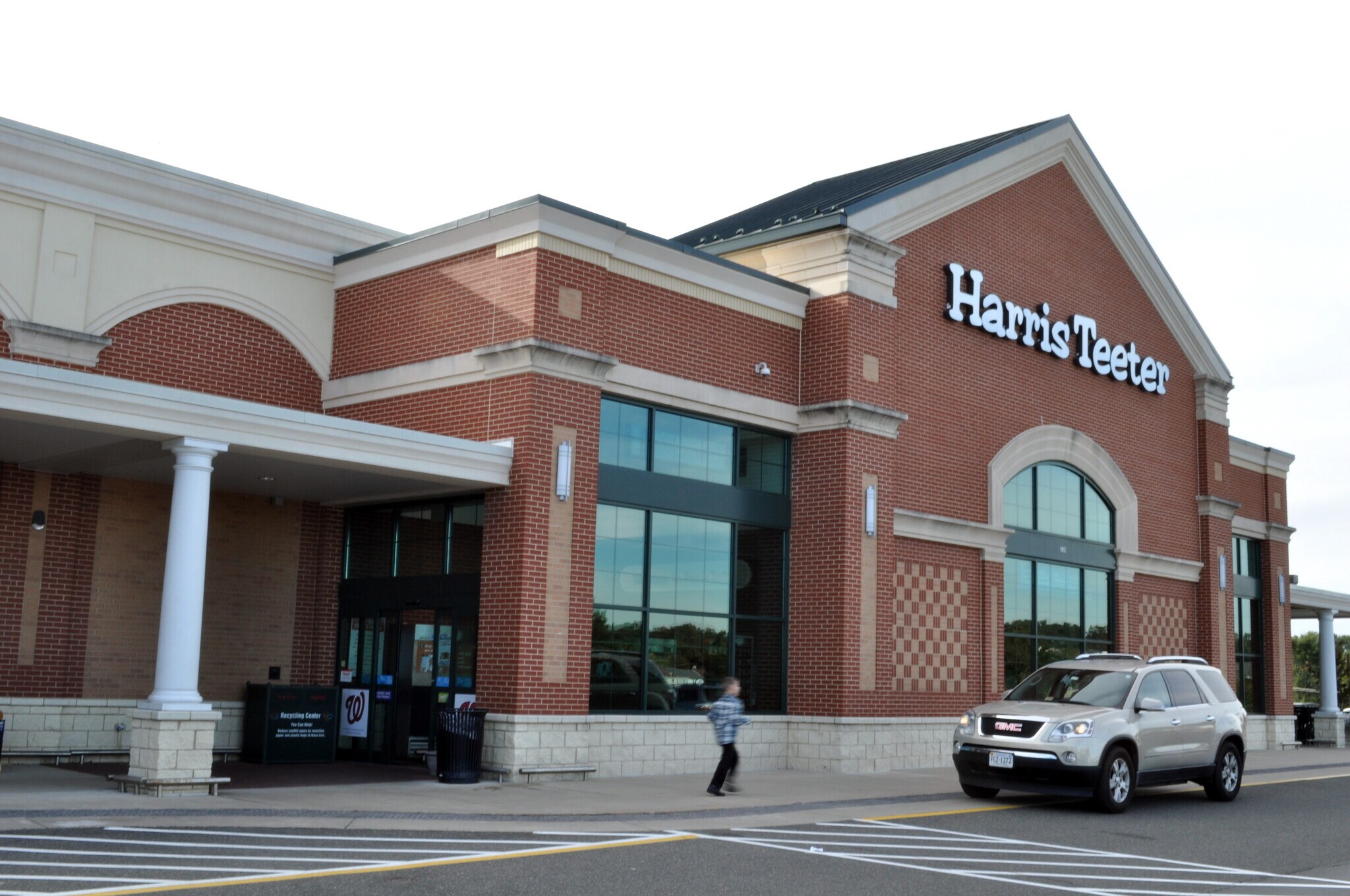 521 Fletcher Dr, Warrenton, VA à louer Photo principale– Image 1 sur 4