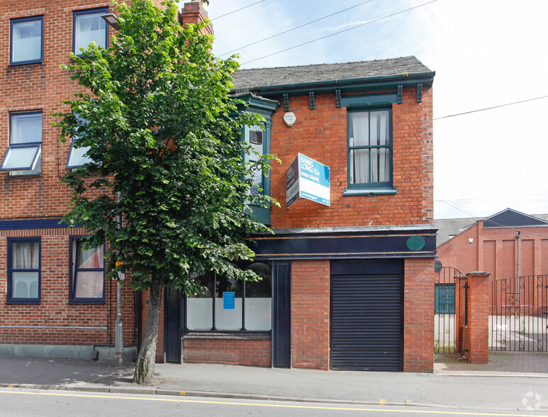 8/8A Portland St, Lincoln à louer - Photo de l’immeuble – Image 2 sur 3