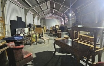 Ferny Hl, Barnet à louer Photo intérieure– Image 1 sur 2