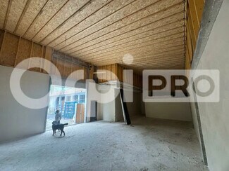 Plus de détails pour Local d'activités à louer