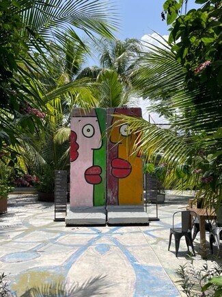 Plus de détails pour 7610-7636 NE 4th Ct, Miami, FL - Différents types d’espaces à louer