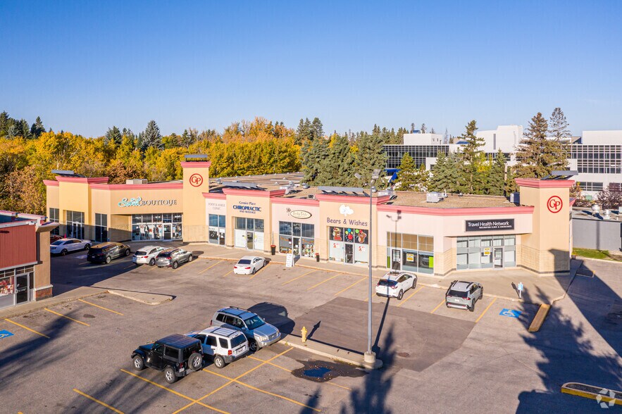 200 St Albert Trl, St. Albert, AB à louer - Photo principale – Image 1 sur 4