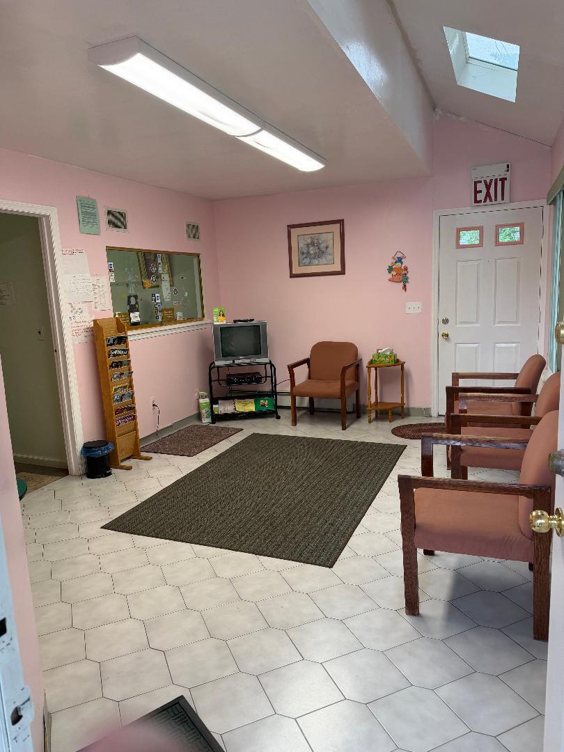 973 Targee St, Staten Island, NY à louer Photo intérieure– Image 1 sur 6