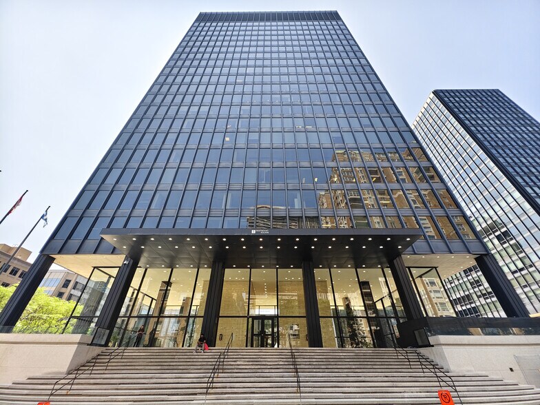1 Westmount, Westmount, QC à louer - Photo de l’immeuble – Image 1 sur 3