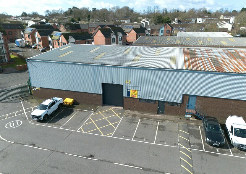 Stockmans Clos, Birmingham à louer - Photo de l’immeuble – Image 3 sur 48