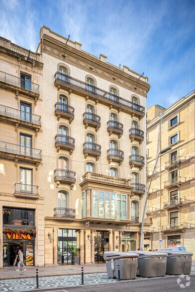 Carrer Pelai, 14, Barcelone, Barcelona à louer - Photo de l’immeuble – Image 2 sur 4