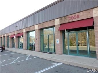 2000 Eberhart Rd, Whitehall, PA à louer - Photo de l’immeuble – Image 3 sur 8