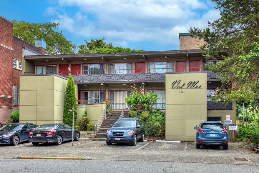 224 Bellevue Ave E, Seattle, WA à vendre - Photo de l’immeuble – Image 2 sur 6