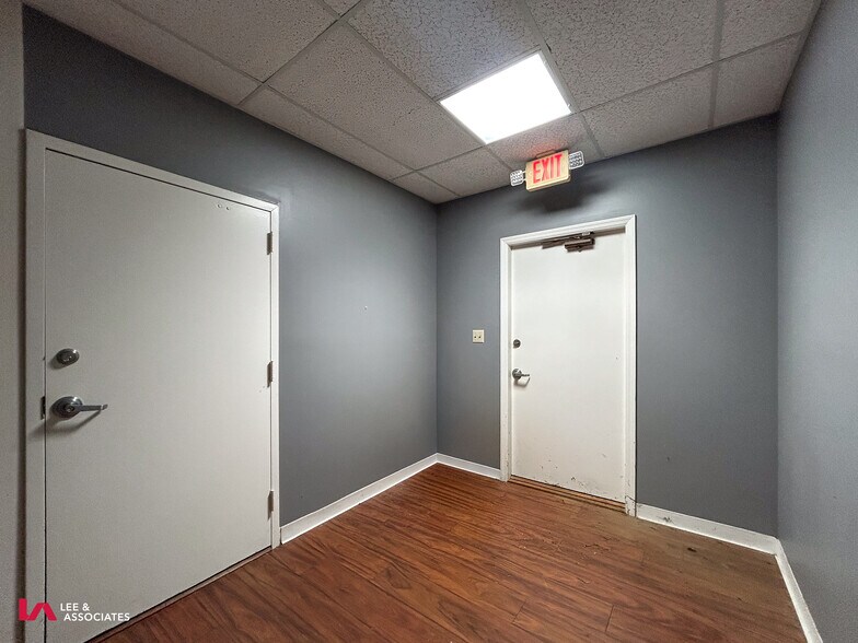 320 Winn Way, Decatur, GA à louer - Photo de l’immeuble – Image 3 sur 17