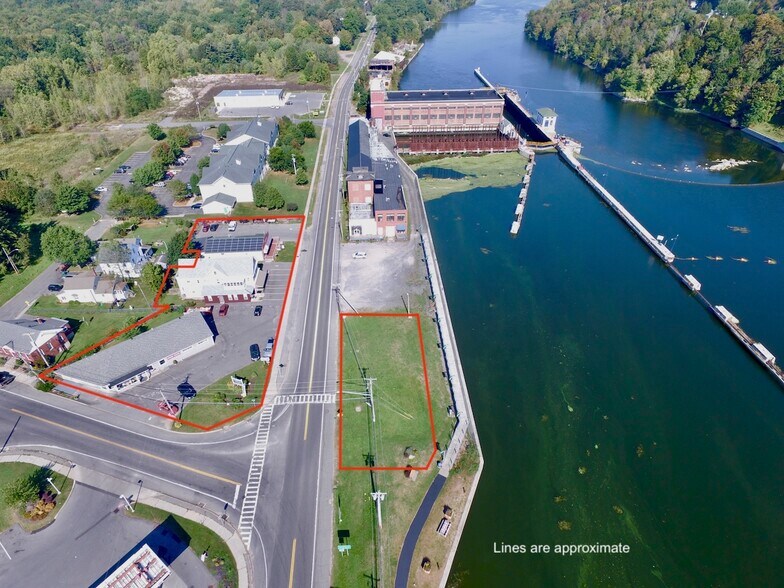 6 County Route 24, Minetto, NY à vendre - Aérien – Image 1 sur 3