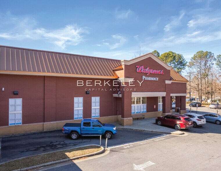 3432 Edwards Mill Rd, Raleigh, NC à vendre - Photo de l’immeuble – Image 2 sur 9