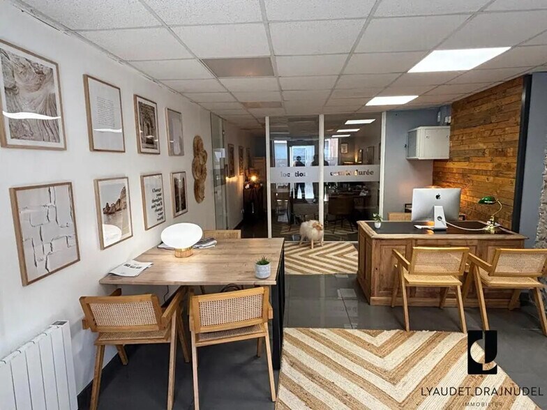 Local commercial dans Roanne à louer - Photo intérieure – Image 1 sur 4