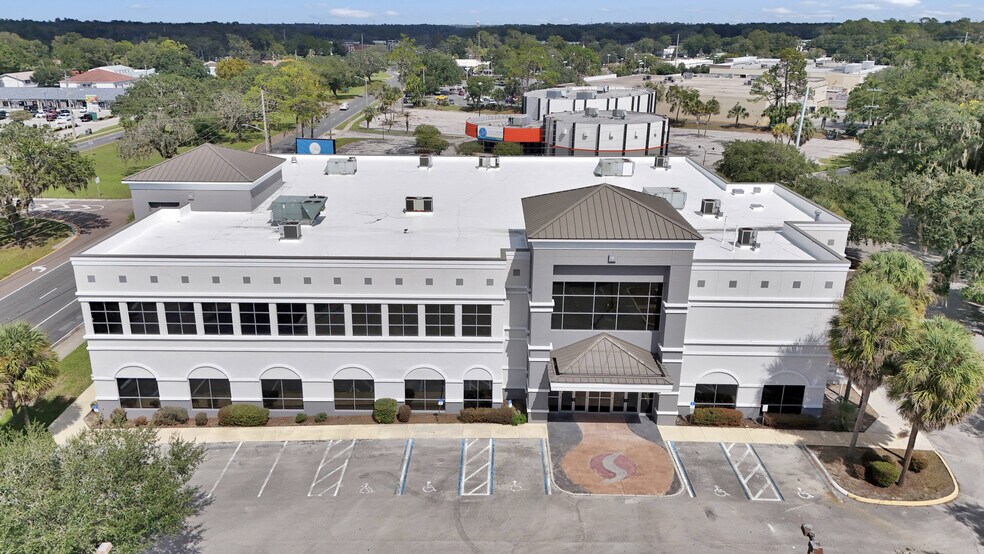 3200 E Silver Springs Blvd, Ocala, FL à louer - Photo de l’immeuble – Image 2 sur 7