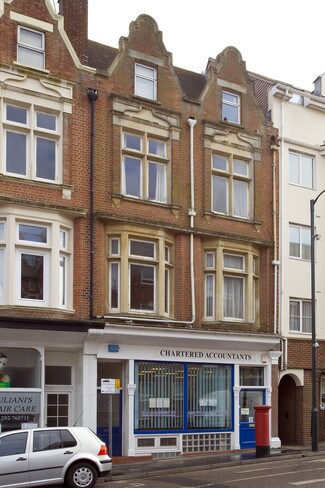 Plus de détails pour 9 Queens Rd, Bournemouth - Local commercial à louer