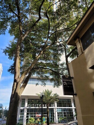 Plus de détails pour 350 E Pine St, Orlando, FL - Coworking à louer