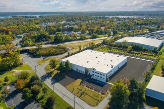 Plus de détails pour 1 Newbold Rd, Fairless Hills, PA - Industriel/Logistique à louer