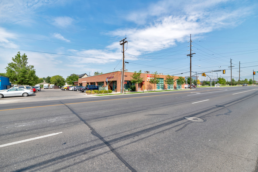 475-493 N Freedom Blvd, Provo, UT à louer - Photo de l’immeuble – Image 3 sur 25