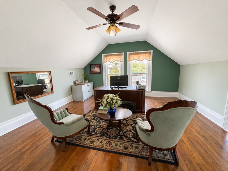 107 W Gregory St, Pensacola, FL à louer - Photo intérieure – Image 2 sur 6