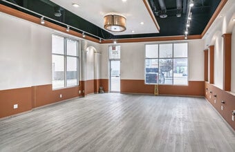 9950 Macleod Trl SE, Calgary, AB à louer Photo intérieure– Image 2 sur 2