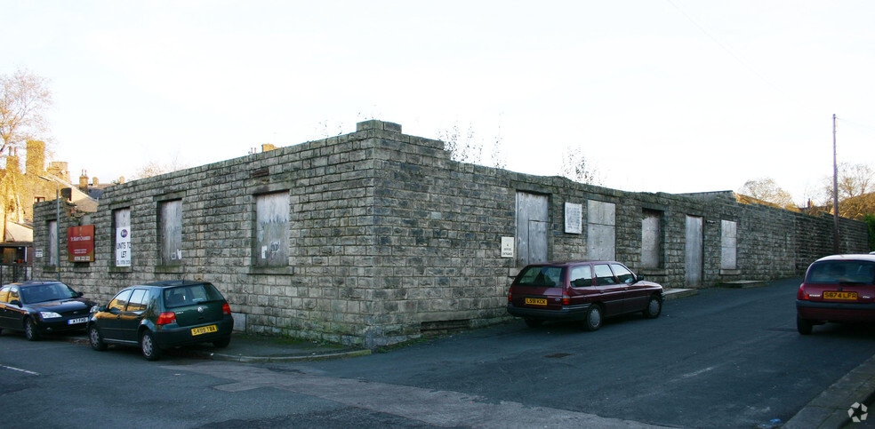 Haslingden Rd, Rossendale à louer - Photo de l’immeuble – Image 2 sur 4