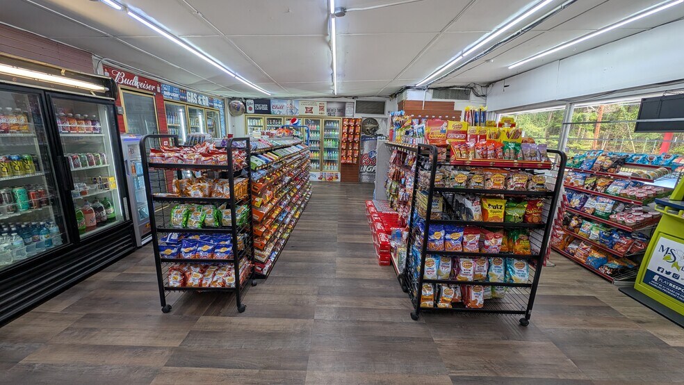 5609 N Hills St, Meridian, MS à vendre - Photo de l’immeuble – Image 3 sur 6