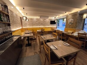 Local commercial dans Barcelone, Barcelona à louer Photo intérieure– Image 2 sur 30