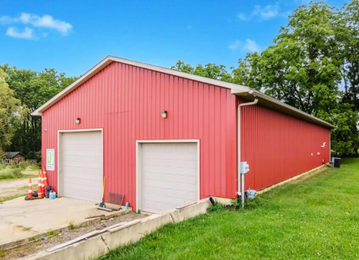 10601 Bennett Dr, Morrice, MI à vendre - Photo de l’immeuble – Image 3 sur 18