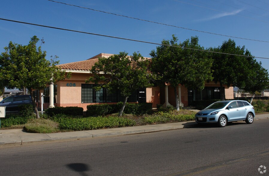 406 16th St, Ramona, CA à louer - Photo principale – Image 1 sur 2