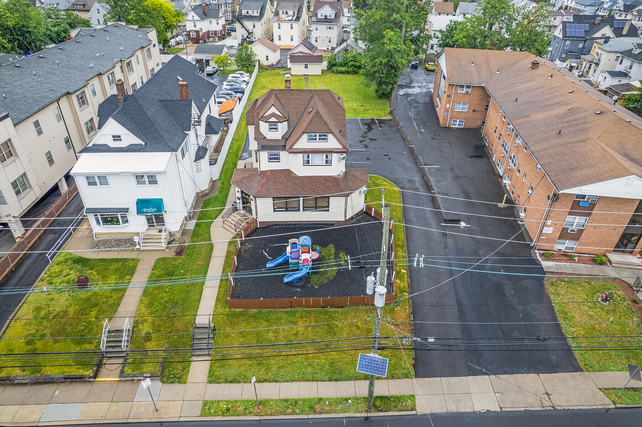 217 Rahway Ave, Elizabeth, NJ à vendre Photo de l’immeuble– Image 1 sur 4