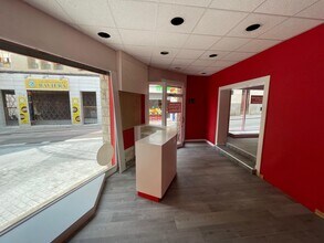 Local commercial dans Igualada, Barcelona à louer Photo intérieure– Image 1 sur 6