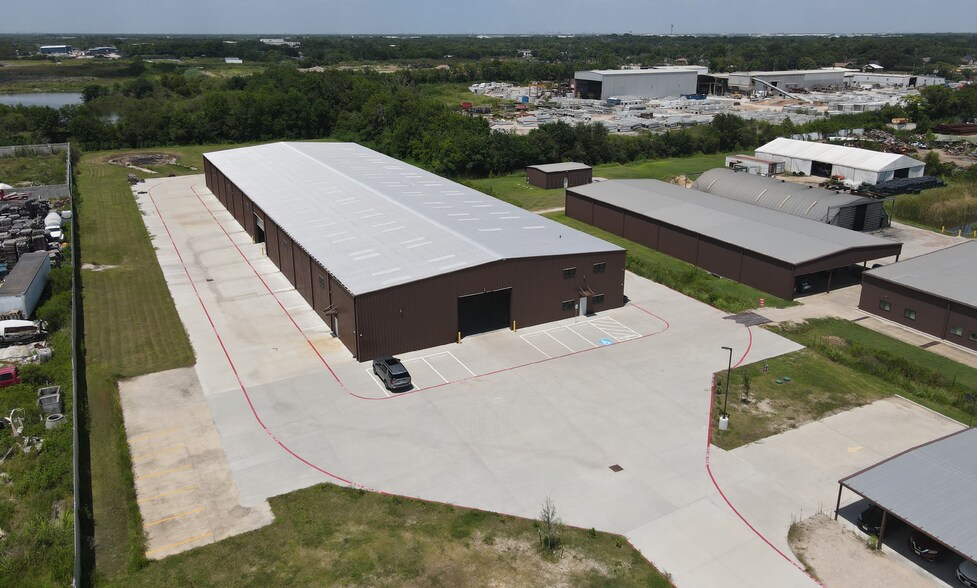 5711 Schurmier Rd, Houston, TX à louer - Photo principale – Image 1 sur 4