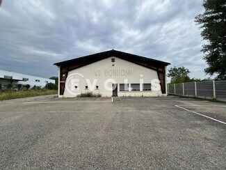 Plus de détails pour Bureau, Local d'activités à louer