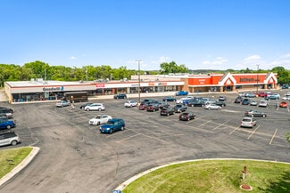 Plus de détails pour 2002-2030 W Galena Ave, Freeport, IL - Local commercial à vendre