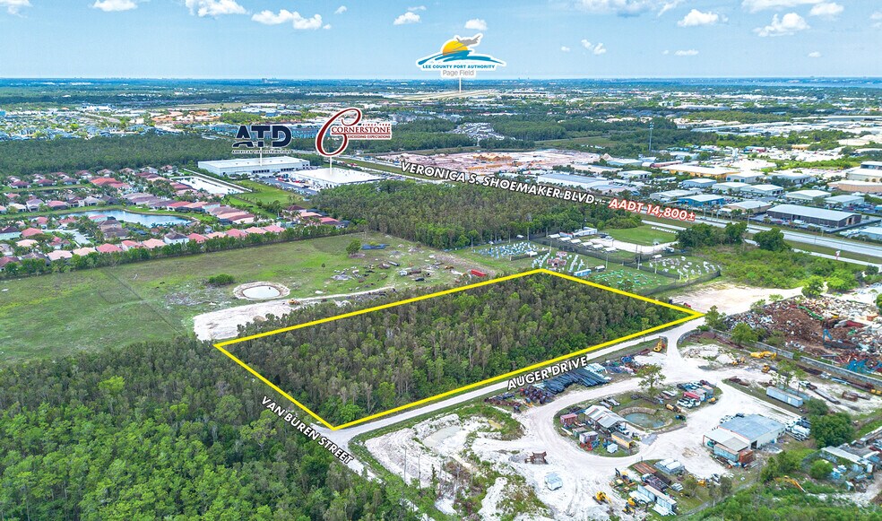 Auger Dr, Fort Myers, FL à vendre - Aérien – Image 1 sur 5