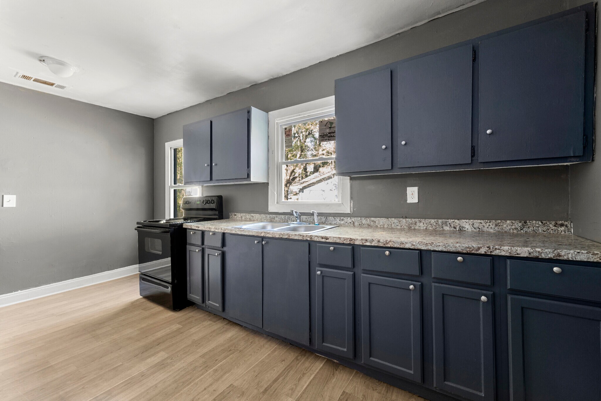 Atlanta 11 Property SFR Portfolio portefeuille de 11 biens à vendre sur LoopNet.fr Photo principale– Image 1 sur 3