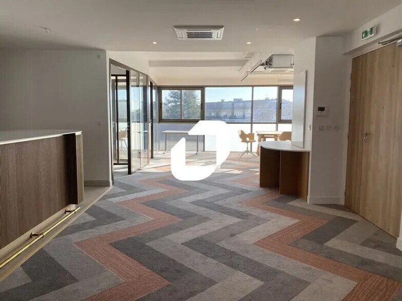 Bureau dans Talence à louer - Photo intérieure – Image 3 sur 15