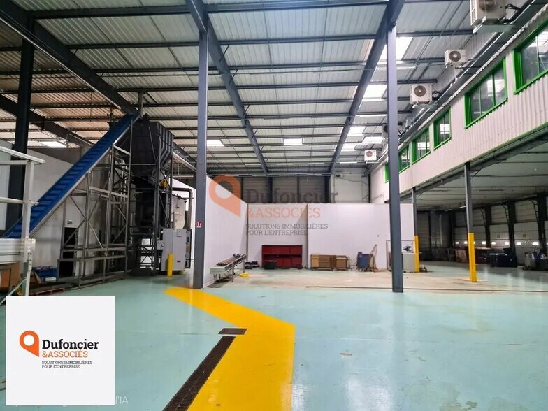Industriel/Logistique dans Poitiers à vendre - Photo de l’immeuble – Image 2 sur 10