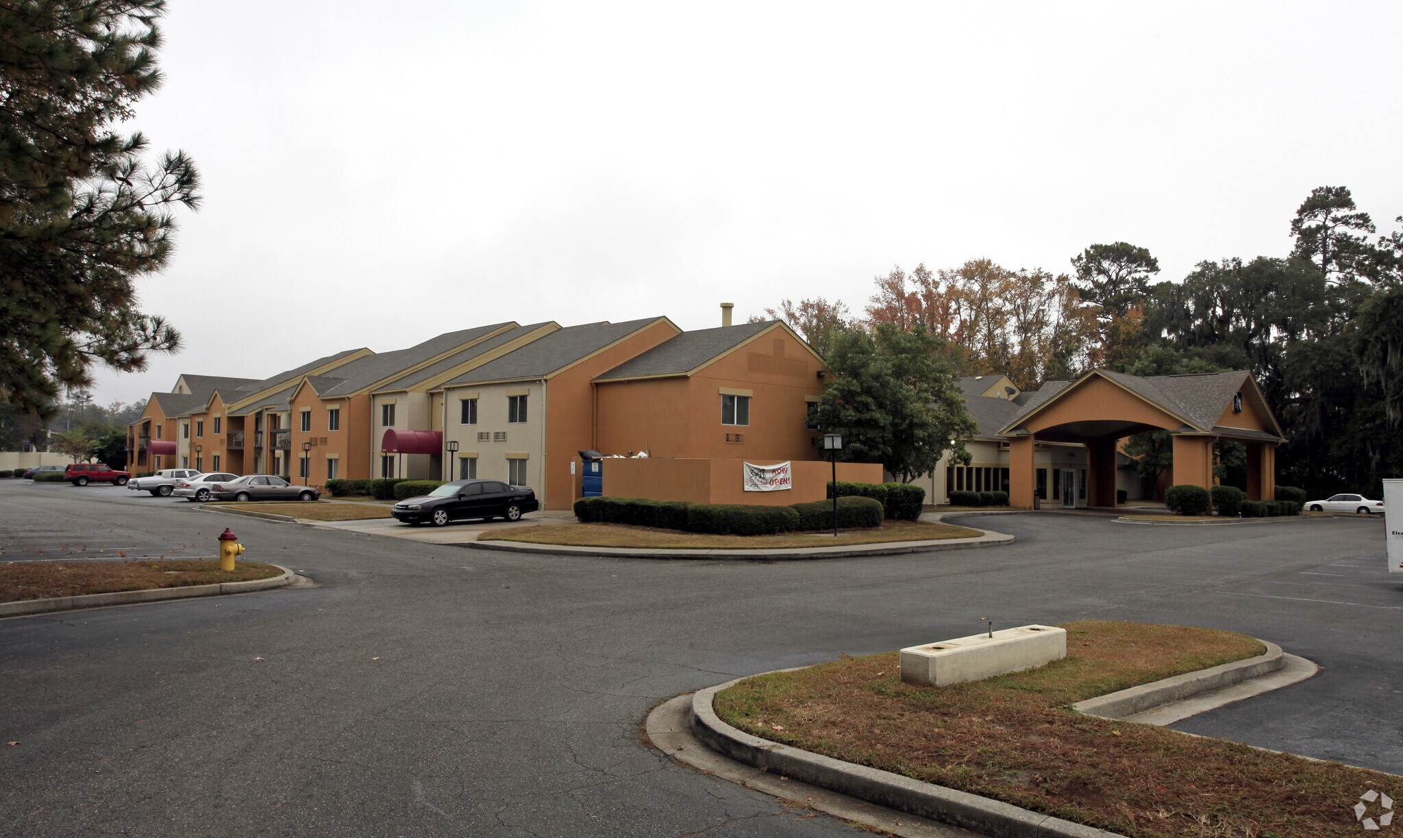 6800 Abercorn St, Savannah, GA à vendre Photo principale– Image 1 sur 5