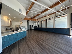 3211-3295 Business Park Dr, Vista, CA à louer Photo intérieure– Image 1 sur 2