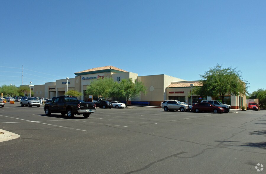 2439 E Union Hills Dr, Phoenix, AZ à louer - Photo de l’immeuble – Image 1 sur 4