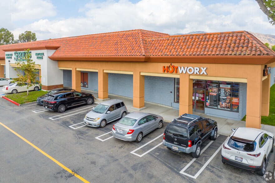 1365-1395 Foothill Blvd, La Verne, CA à vendre - Photo de l’immeuble – Image 2 sur 8