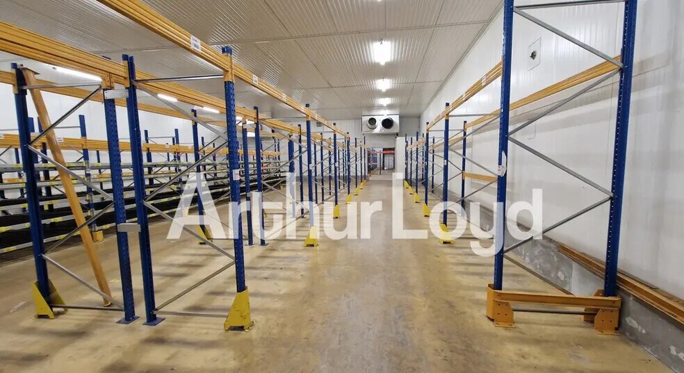 Industriel/Logistique dans Bayeux à vendre - Photo intérieure – Image 3 sur 6