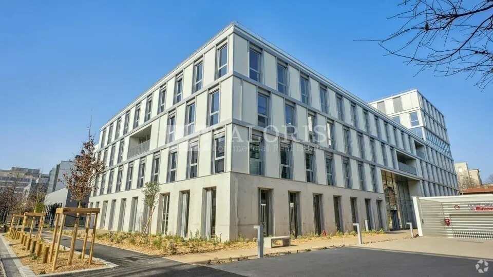 60 Avenue Rockefeller, Lyon à louer Photo de l’immeuble– Image 1 sur 2